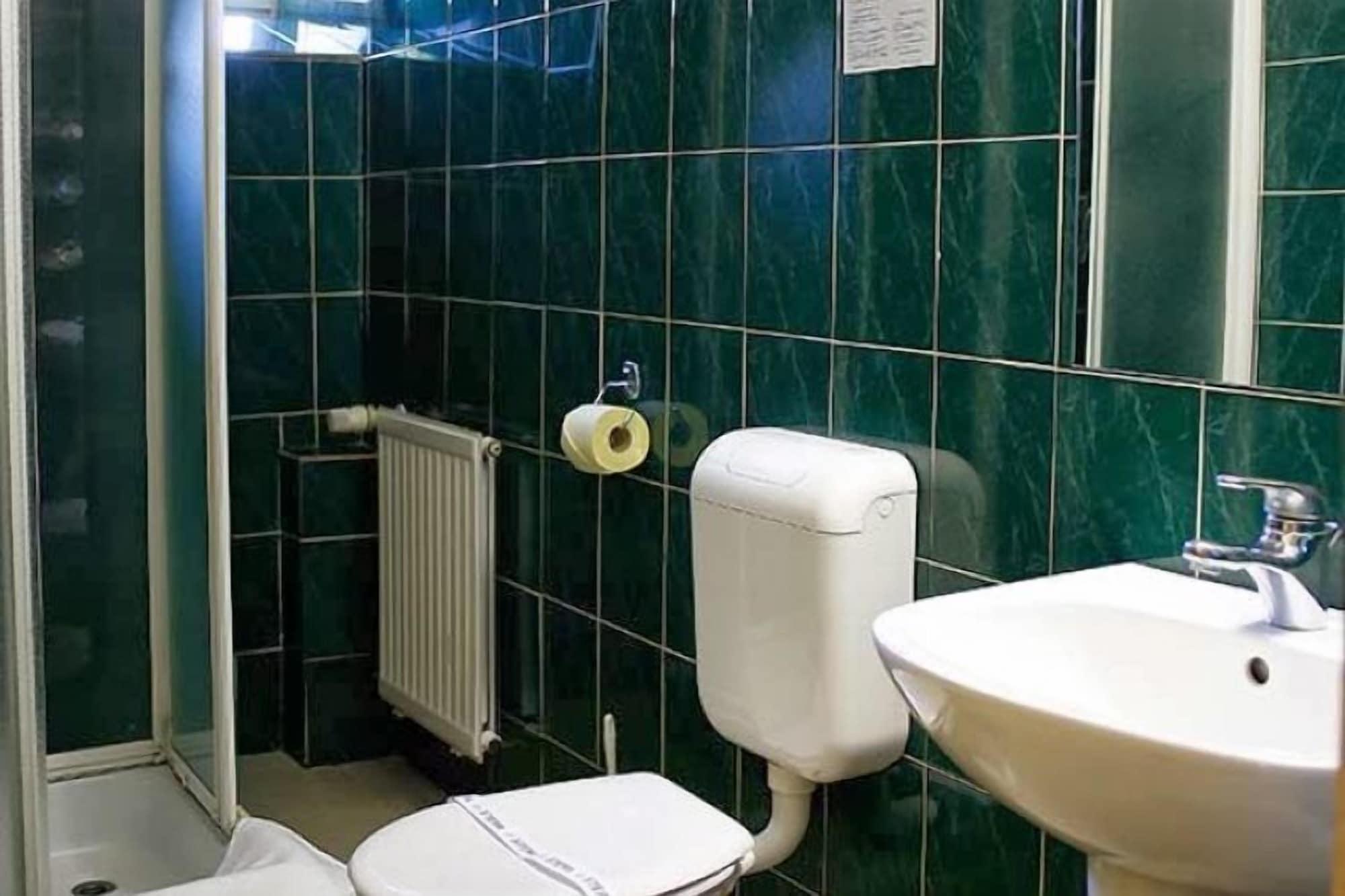 Hotel Bara בודפשט מראה חיצוני תמונה
