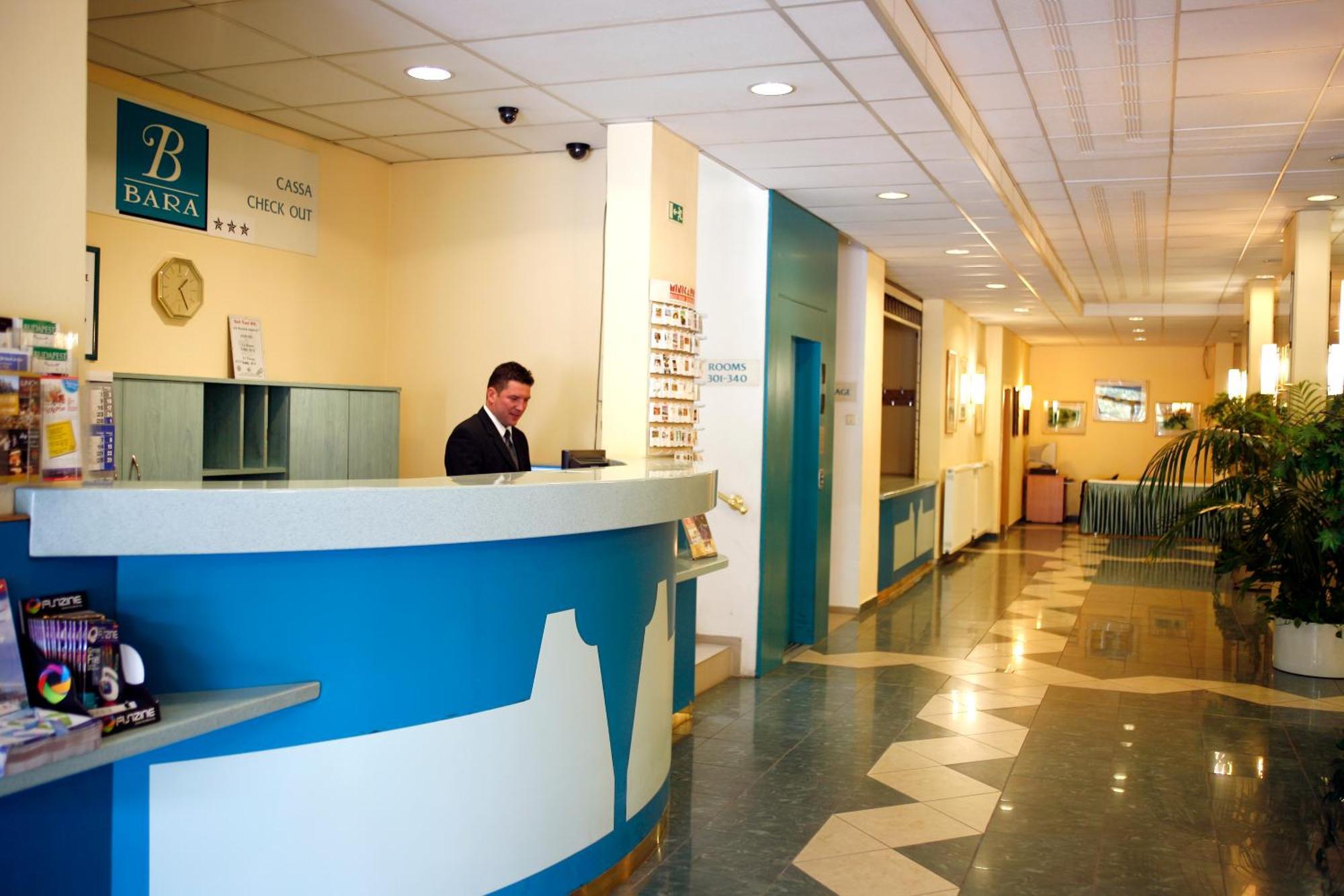 Hotel Bara בודפשט מראה חיצוני תמונה