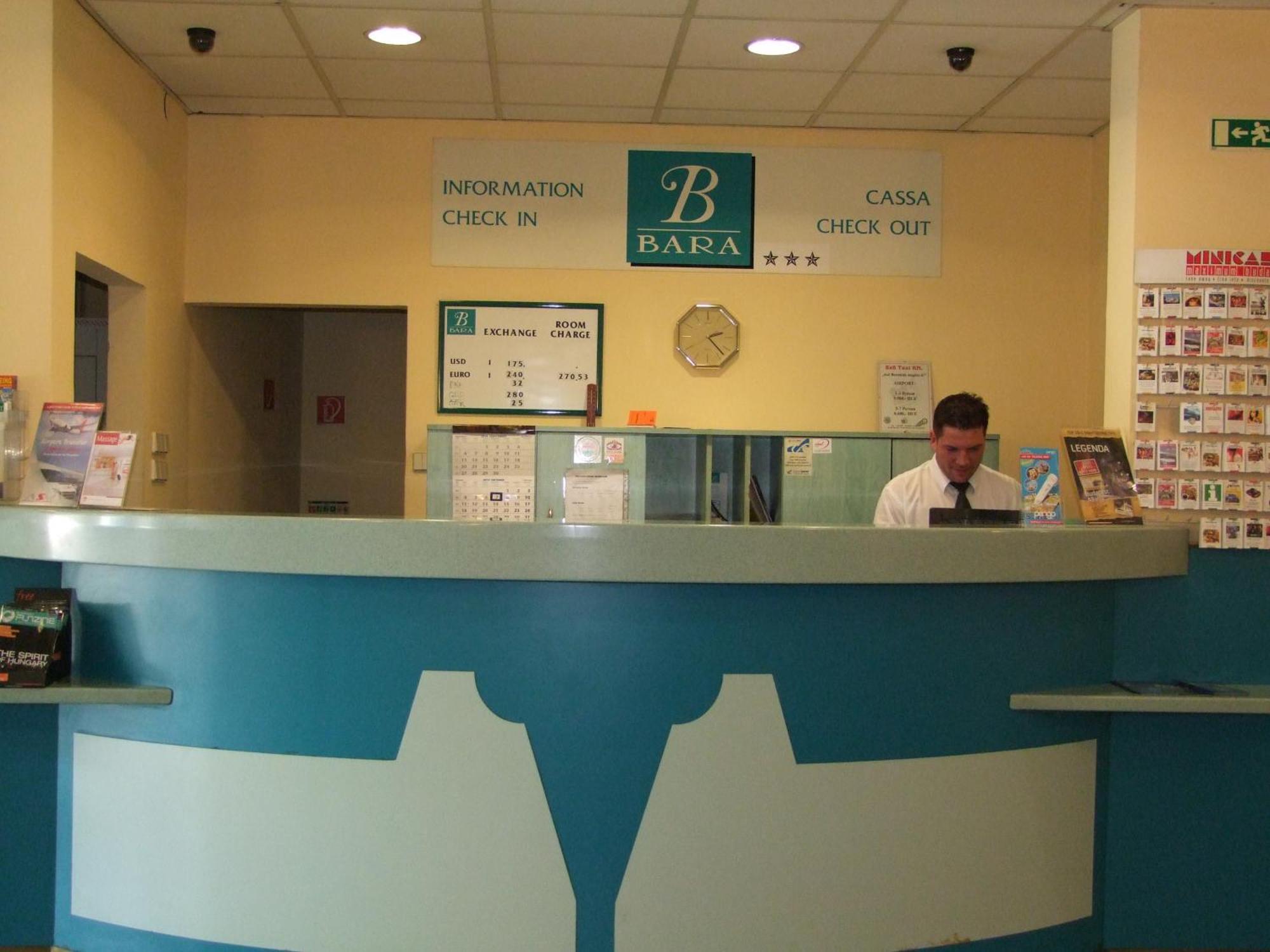 Hotel Bara בודפשט מראה חיצוני תמונה