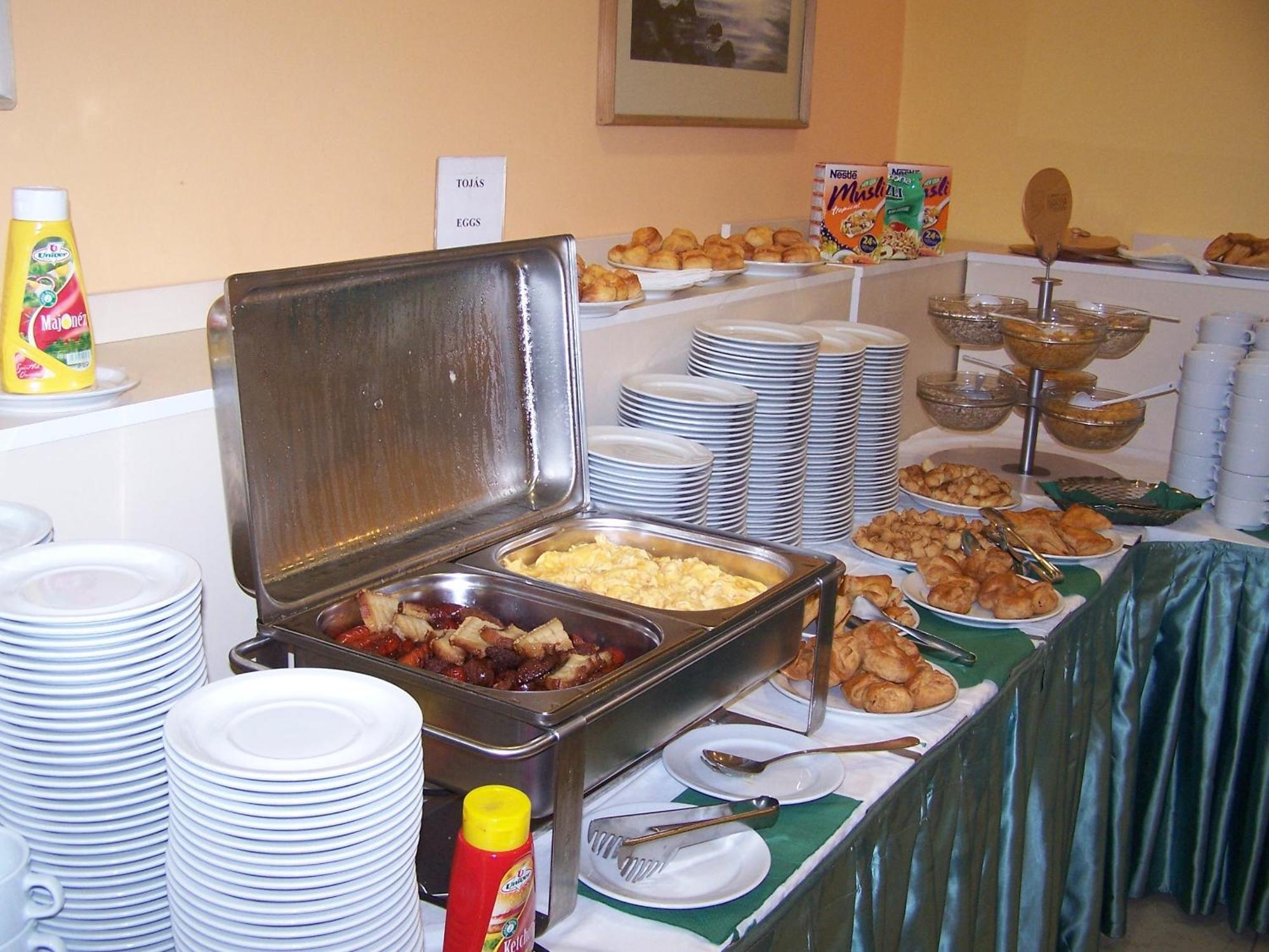 Hotel Bara בודפשט מראה חיצוני תמונה