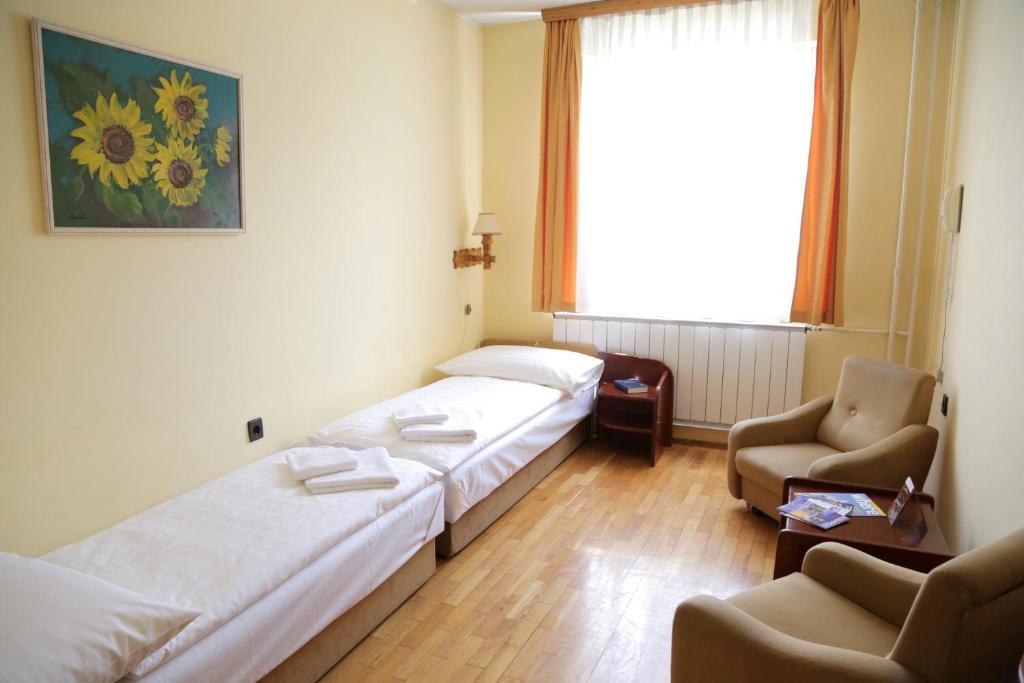 Hotel Bara בודפשט מראה חיצוני תמונה